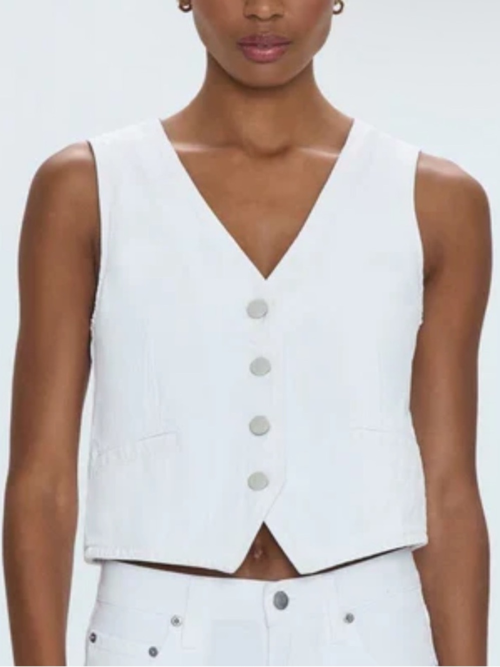 Universal Thread White Sleeveless V-Neck Button Crop Vest